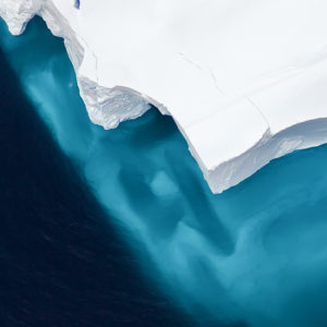 OuiSi Nature: 195 – Tabular Iceberg – Daniel Beltra